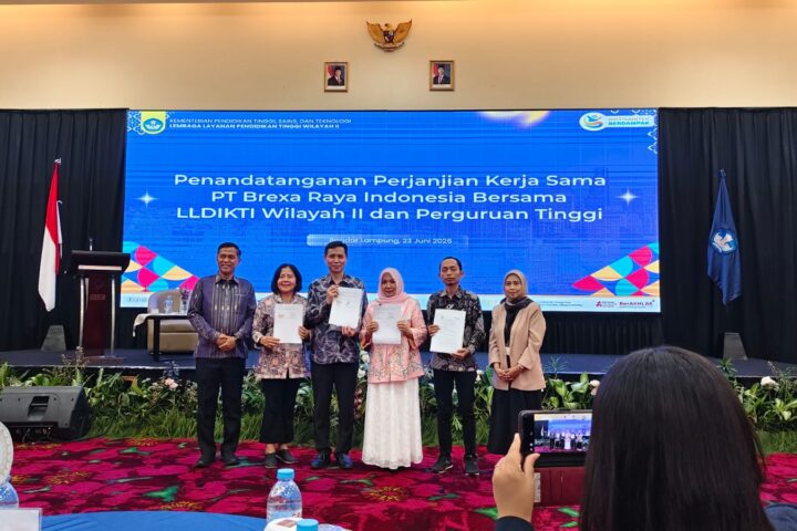 Penandatanganan Perjanjian Kerja Sama antara PT Brexa Raya Indonesia dan Sekolah Tinggi Ilmu Ekonomi Gentiaras di Hotel Emersia Bandar Lampung